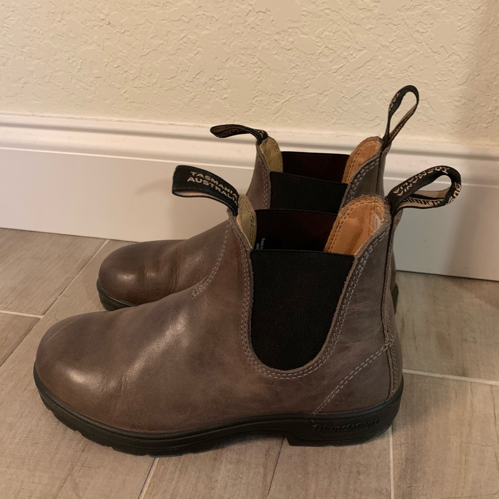 Blundstone 550 Chelsea Boot in Steel Grey